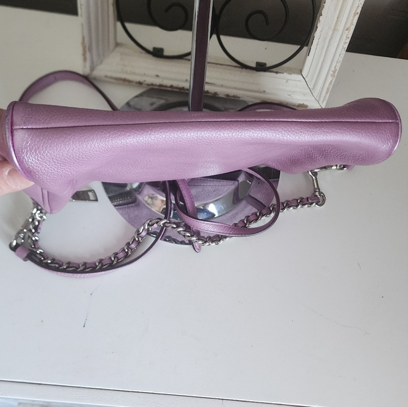 COPY - COACH Carrie Crossbody Metallic Lilac Bag F22207 - Picture 6 of 8